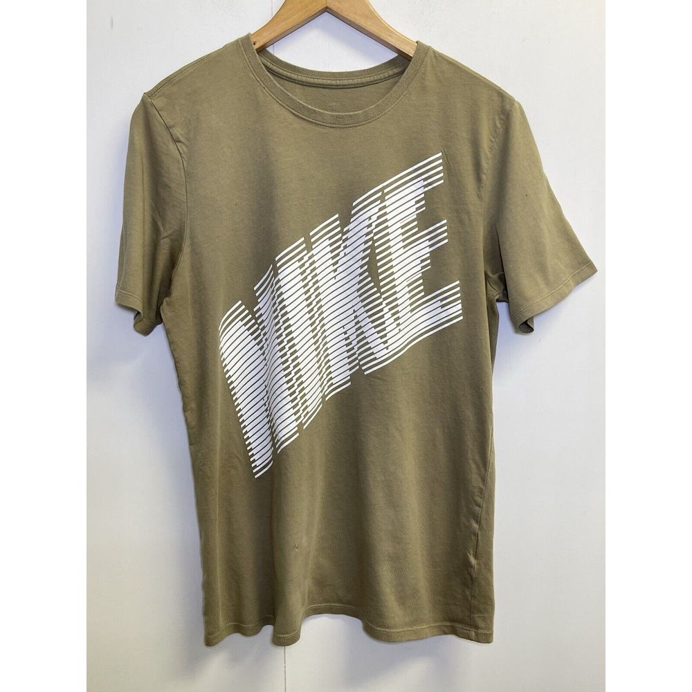 Nike Men's Size M Sportswear T-Shirt Active Short Sleeve Graphic Tee
